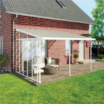 Feria Sidewall 4 m in white, designed to provide wind and sun protection and add privacy when used with a Feria patio cover.